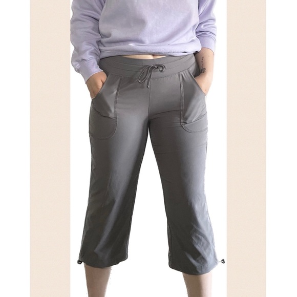 Athletic Capri Pants, Mid Rise, never worn - Picture 2 of 5